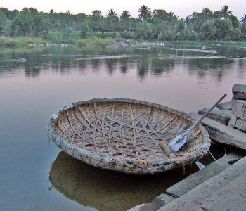 Imbarcazione rotonda dell'india meridionale. Potrebbe fungere da modello all'arca descritta nell'epos dell'Atrahasis. foto-Mauter-CC BY-SA 2.5